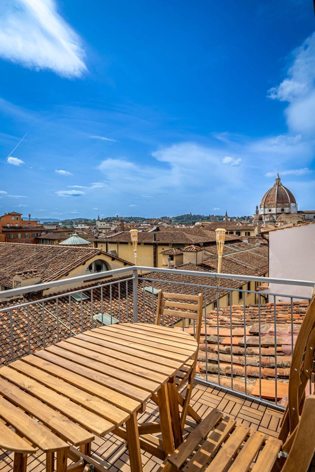 Yd Stunning Terrace On The Accademia Apartment Флоренция Екстериор снимка