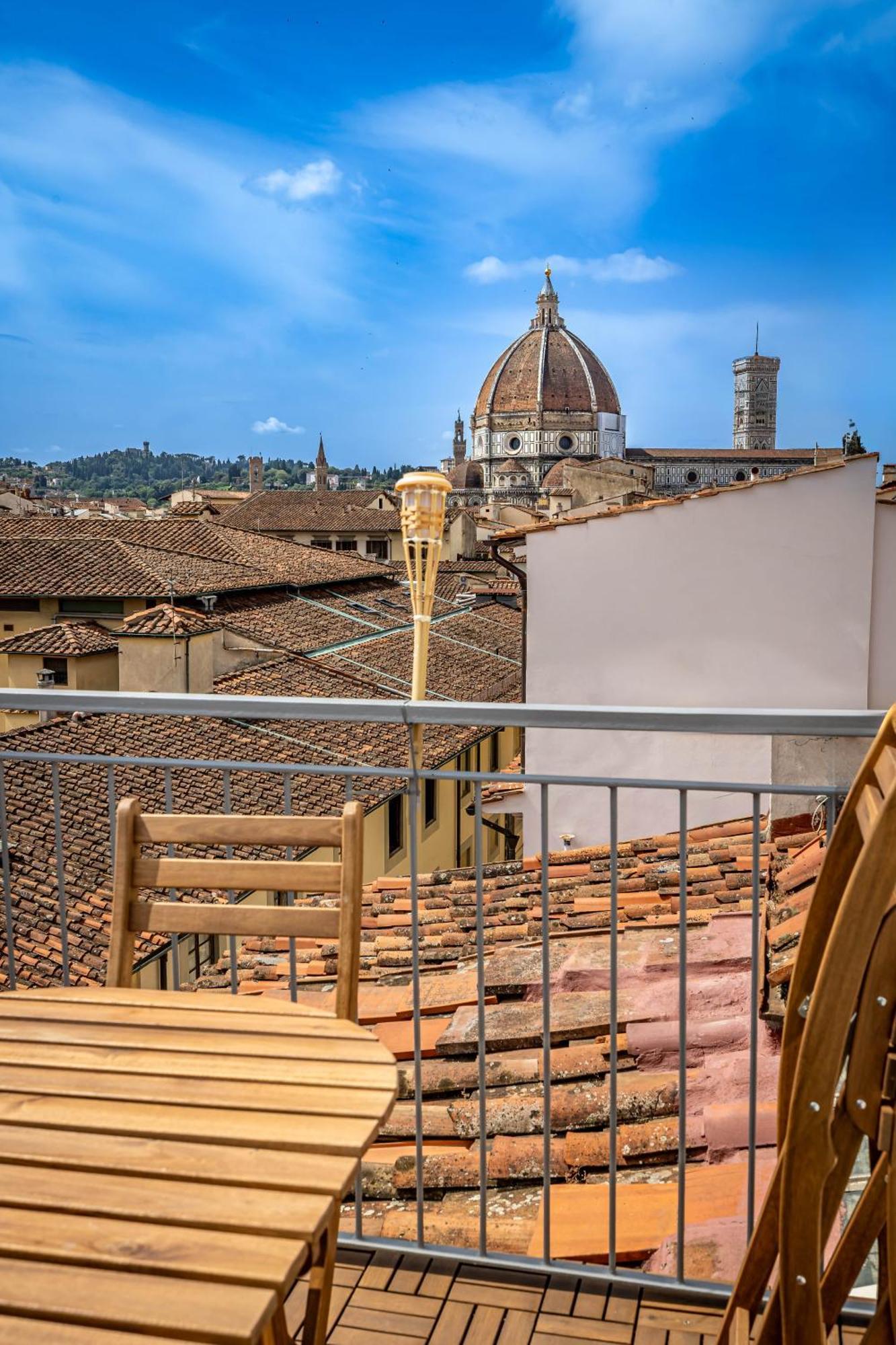 Yd Stunning Terrace On The Accademia Apartment Флоренция Екстериор снимка